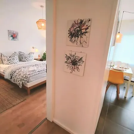 2 Schoene Naehe Hauptbahnhof Apartment Karlsruhe