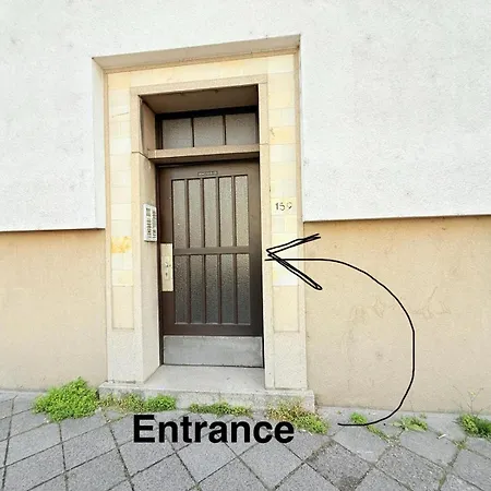 2 Schoene Naehe Hauptbahnhof *